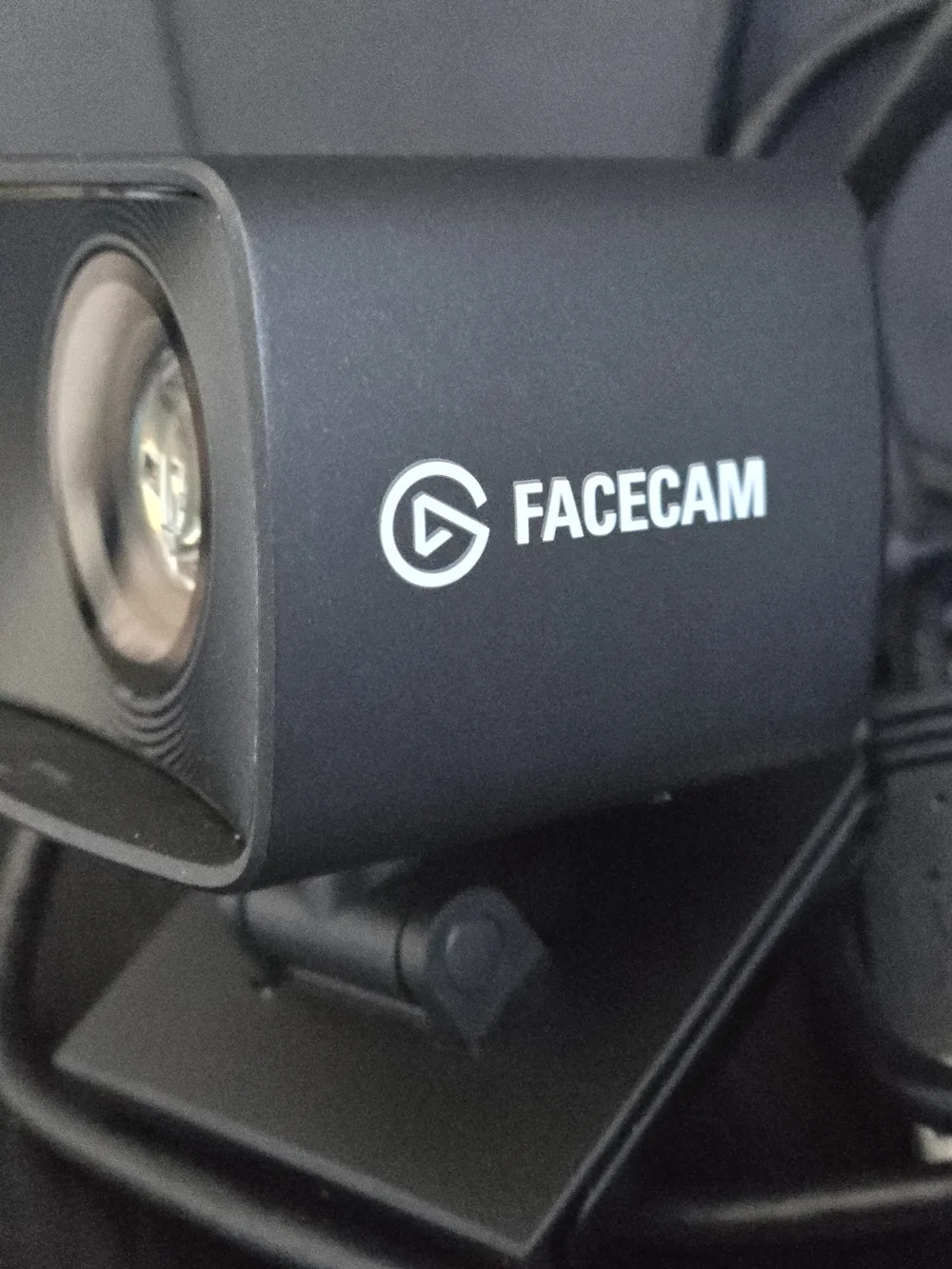 Elgato Facecam Full HD 1080p60 Webcam for Gaming and Streaming